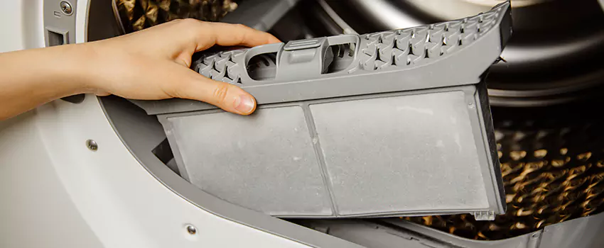 Signs Of A Clogged Dryer Lint Trap in The Crossings, Florida