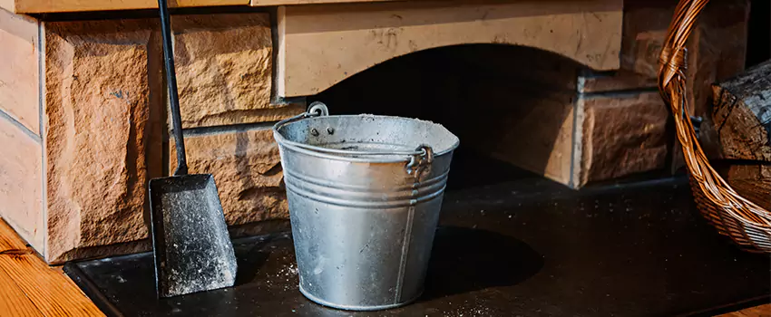Clean The Fireplace Mantle And Hearth in The Crossings, Florida